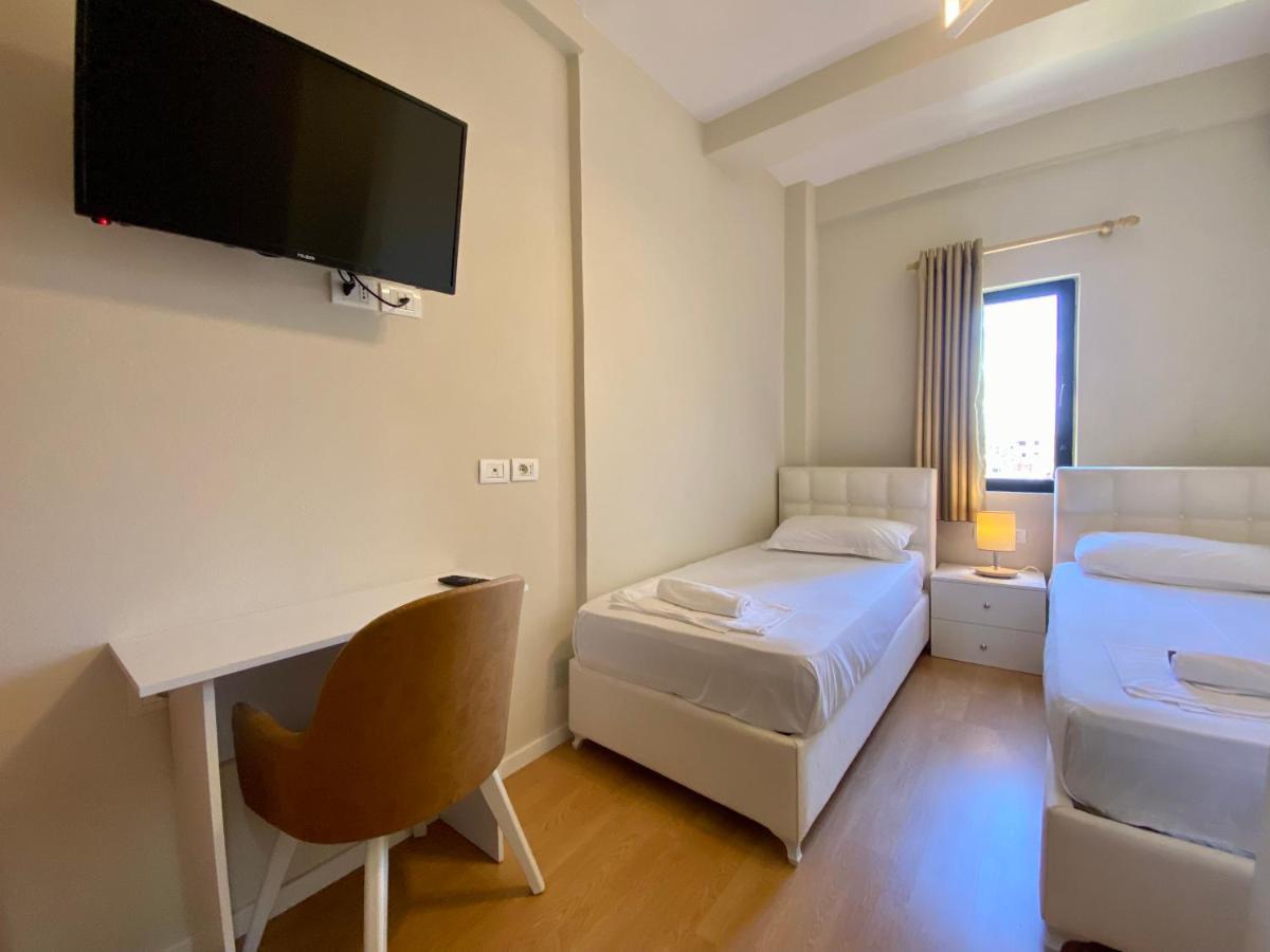 Hotel Globo Durrës 外观 照片