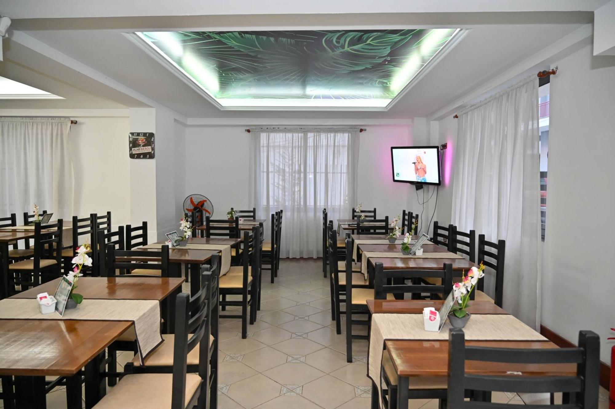Hotel Globo Durrës 外观 照片