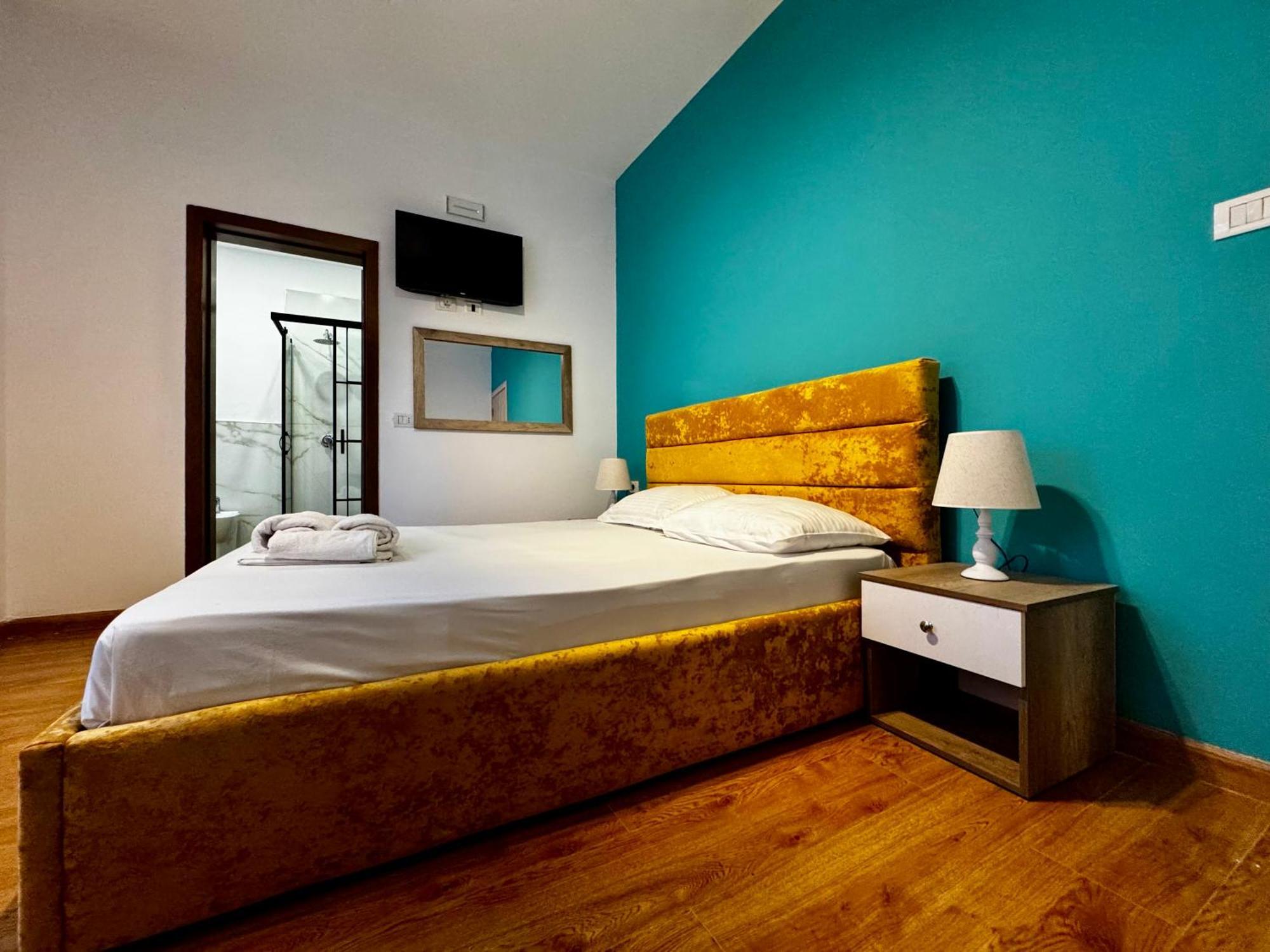 Hotel Globo Durrës 外观 照片